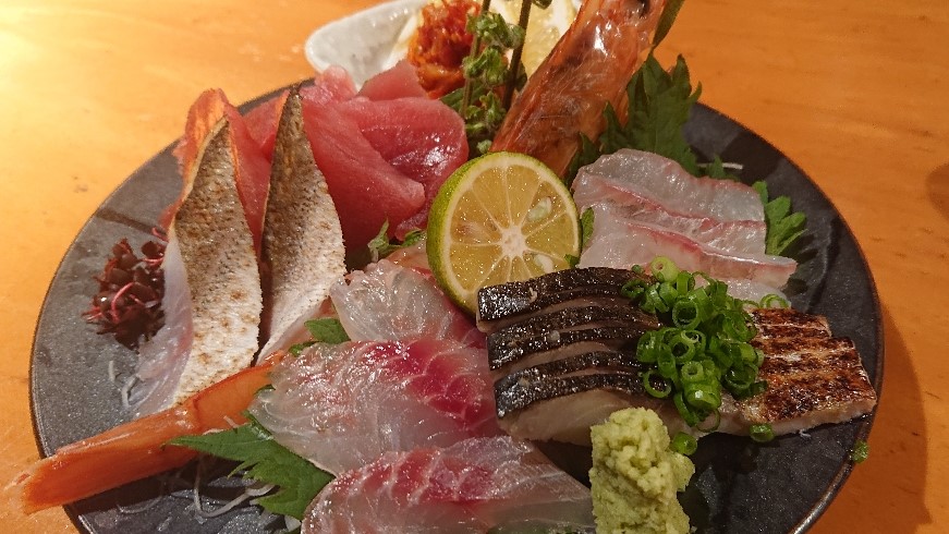 大衆酒場　たま